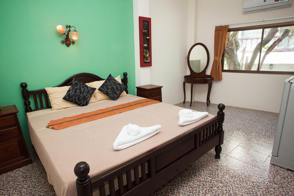 Sea Breeze Guest House Cha-am Zimmer foto