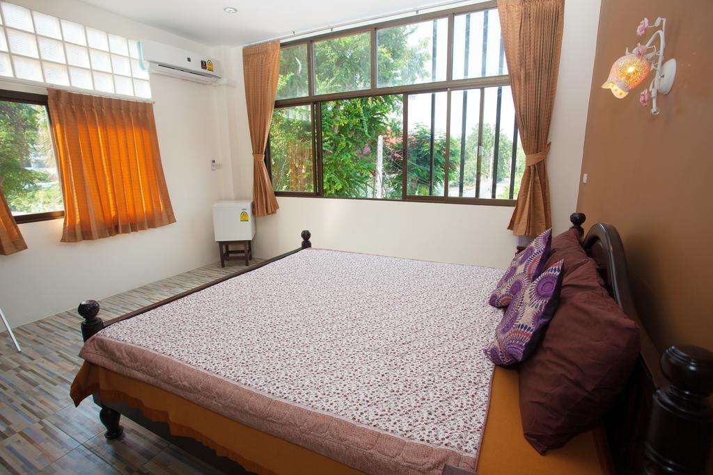Sea Breeze Guest House Cha-am Zimmer foto